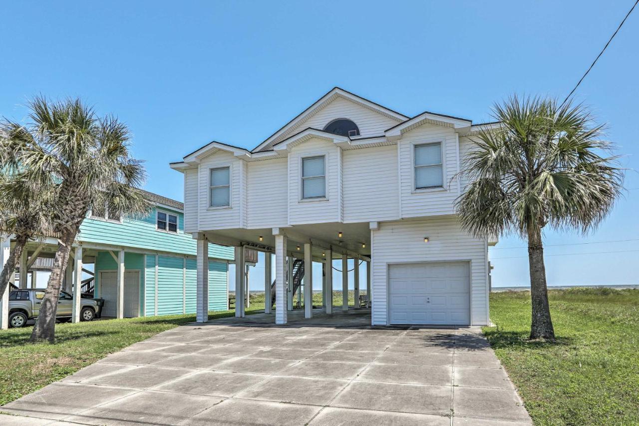 Oceanfront Galveston Home - Walk To Beach! Exteriör bild